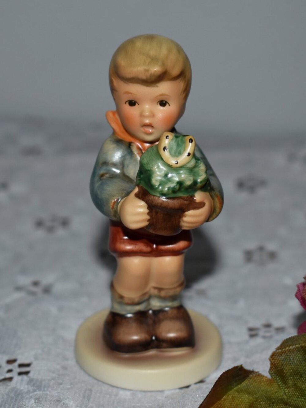 Vintage German Goebel Hummel Figurine Collectable Decor - Lucky Charmer 2071